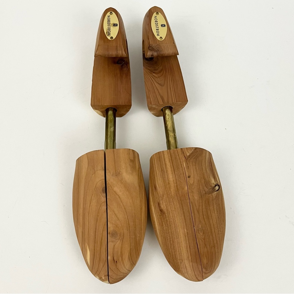 Nordstrom Wooden Shoe Trees Men's Size Medium Cedar Keeper Stretchers